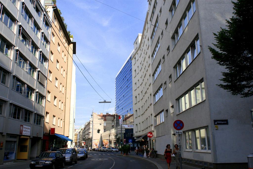 Apartment Center Wenen Buitenkant foto